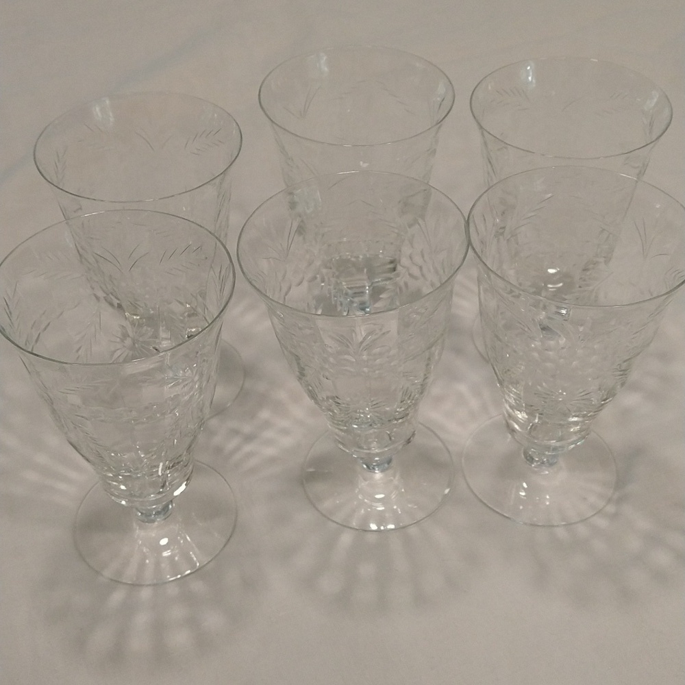 Set of 6 etched crystal wine glasses 8 ounces